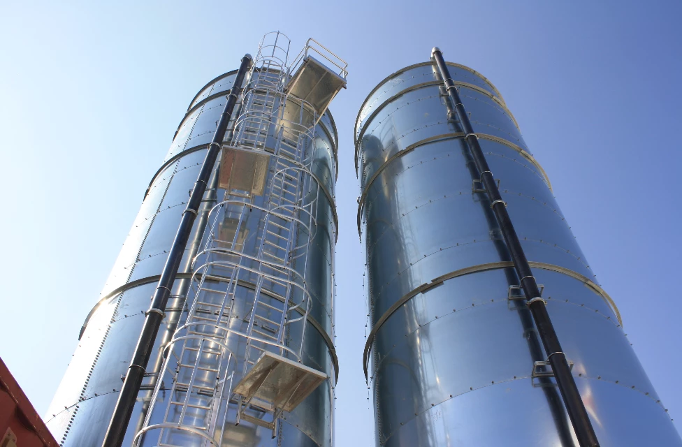 deposito-agua-acero-galvanizado-vs-acero-inoxidable