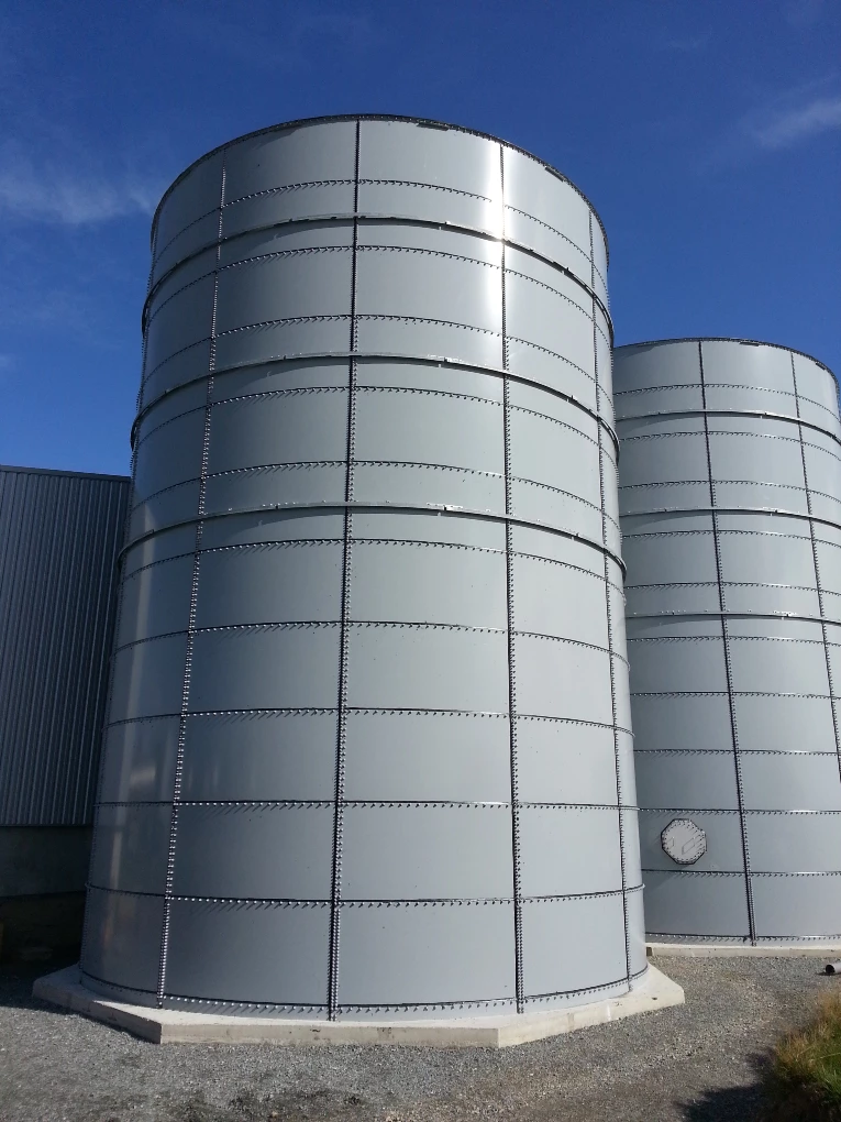 Almacenamiento de aguas de proceso