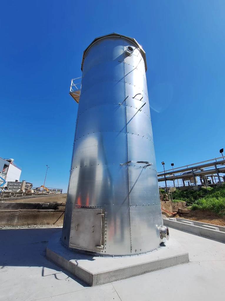Almacenamiento de agua ultrafiltrada en Harnes, Francia