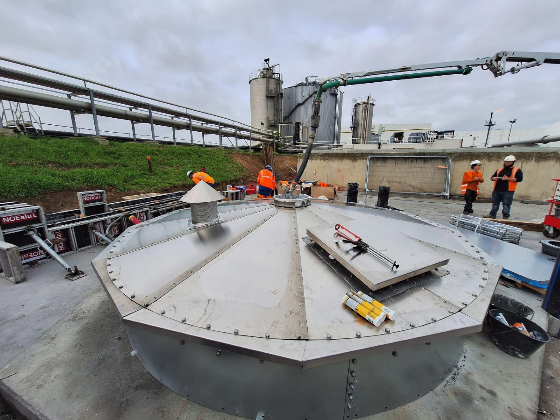 Almacenamiento de agua ultrafiltrada en Harnes, Francia